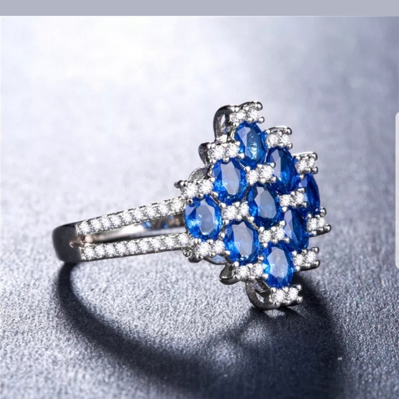 New stunning stamped S925 blue sapphire ring - Picture 3 of 4